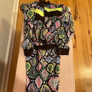 2 piece snake print jogger set